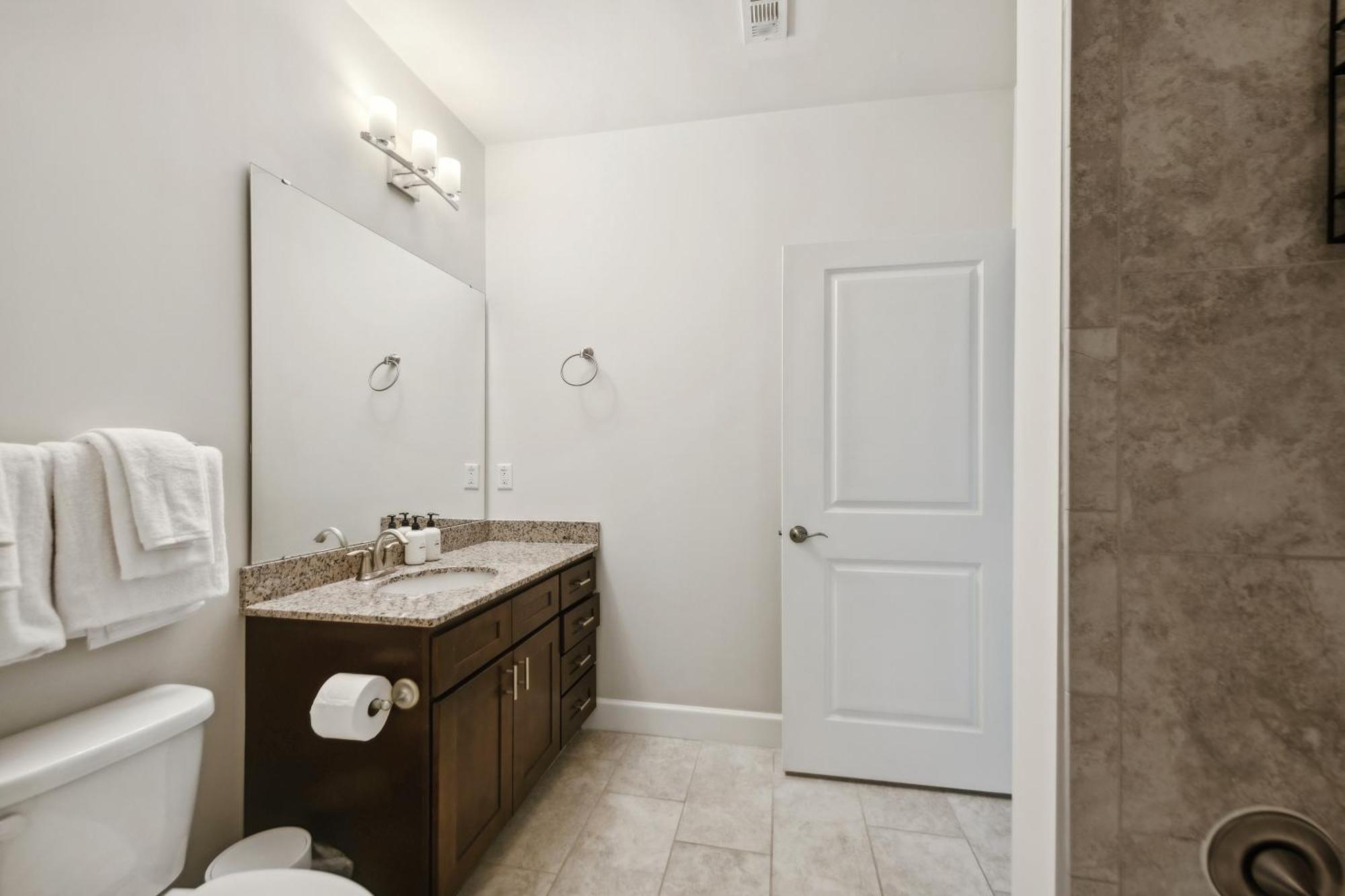 Kasa At Berkshire Village District Appartement *